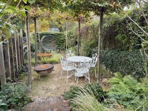 Photo 4- click for photo gallery